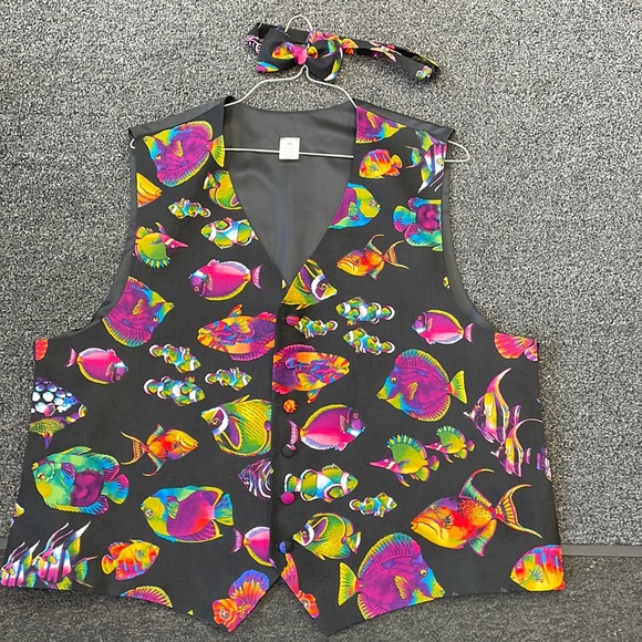 Angel Fish Tuxedo Vest and Bow tie size XXL new - Picture 1 of 2
